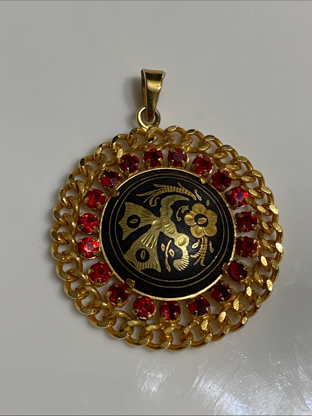VTG Damascene Black Pendant Necklace with Red Crystal Accents